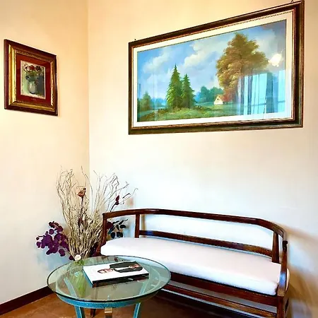 Hotel Conti